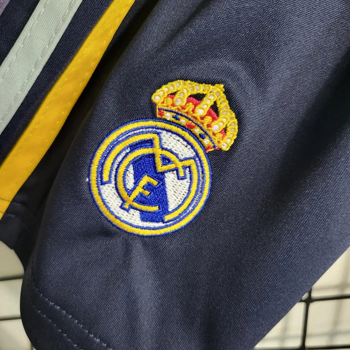 MAILLOT ENFANT REAL MADRID EXTÉRIEUR 2023/2024 - Maillot du Monde