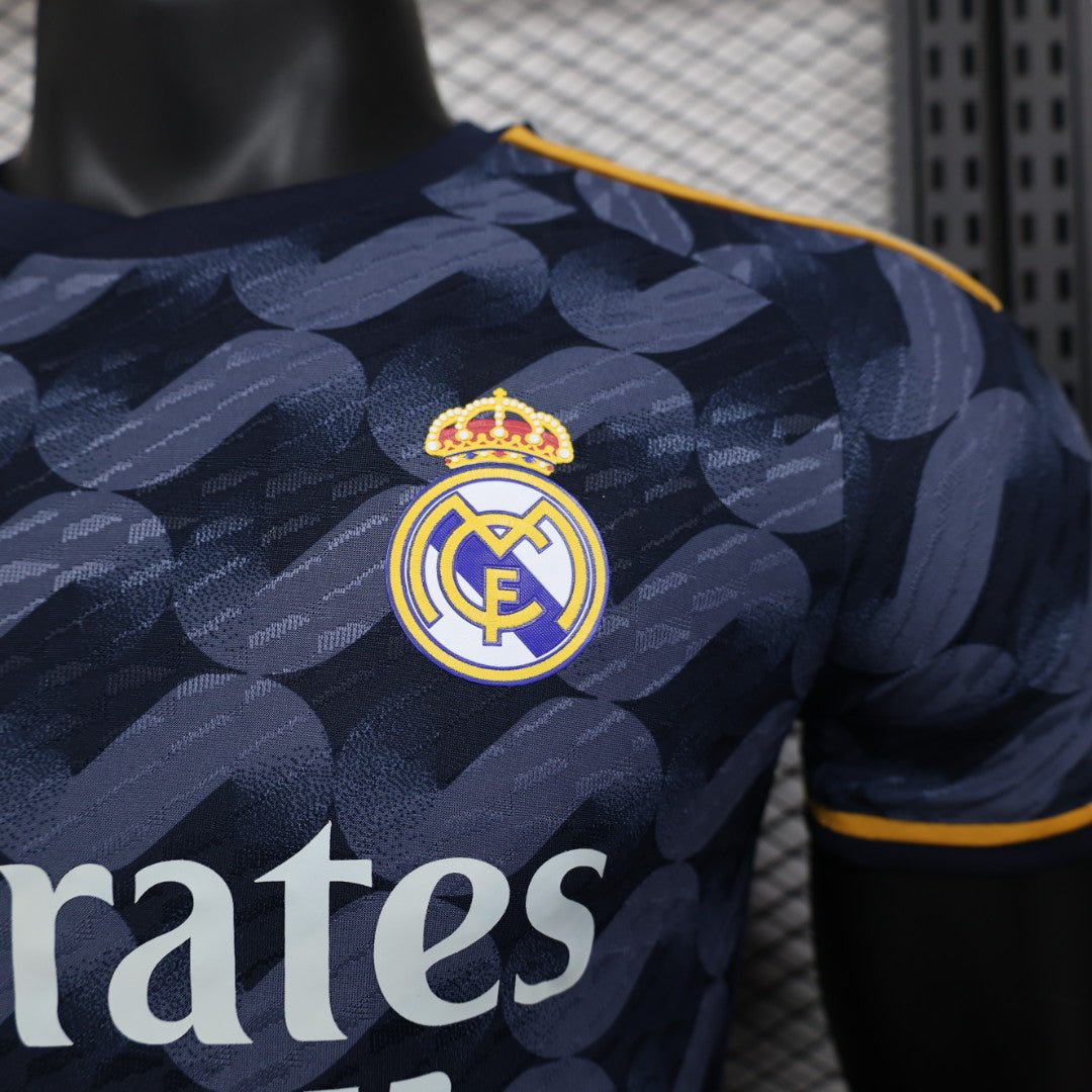 MAILLOT REAL MADRID EXTERIEUR 2023/2024 - Maillot du Monde