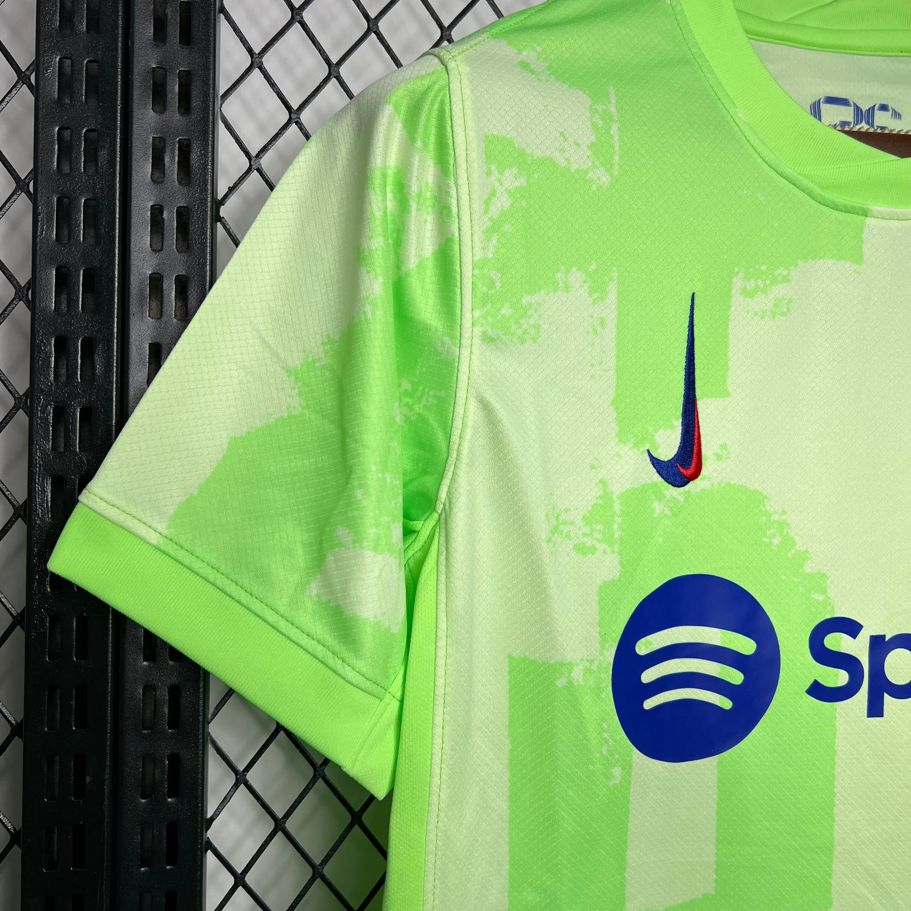 24/25 Maillot Third du FC BARCELONE Vert/Jaune Maillot du Monde