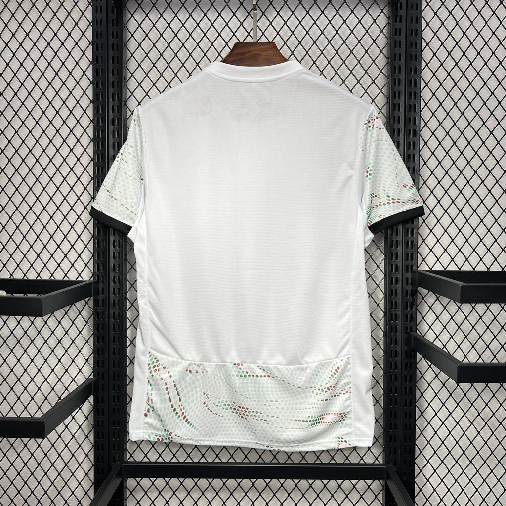 25/26 Maillot du PORTUGAL Blanc/Rouge/Vert - Maillot du Monde