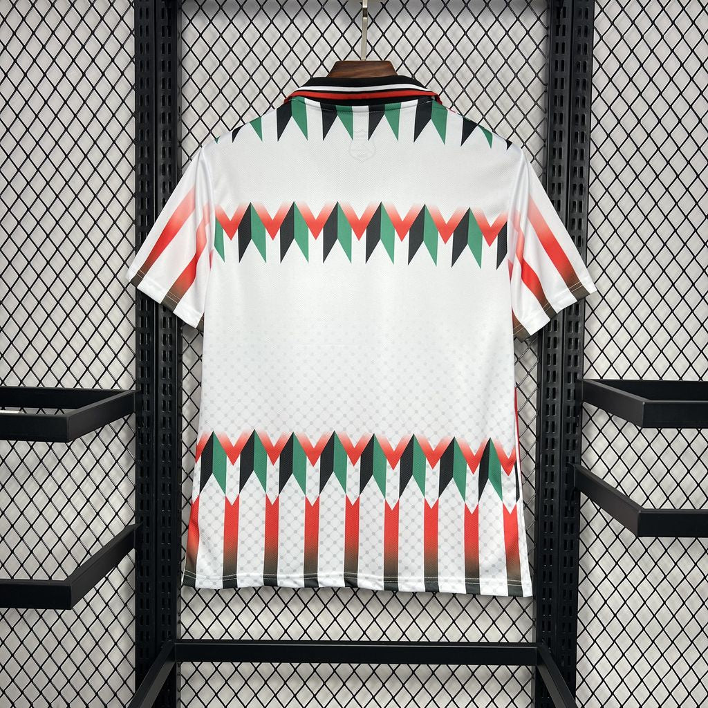 24/25 Maillot Adulte RÉTRO PALESTINE Blanc - Maillot du Monde