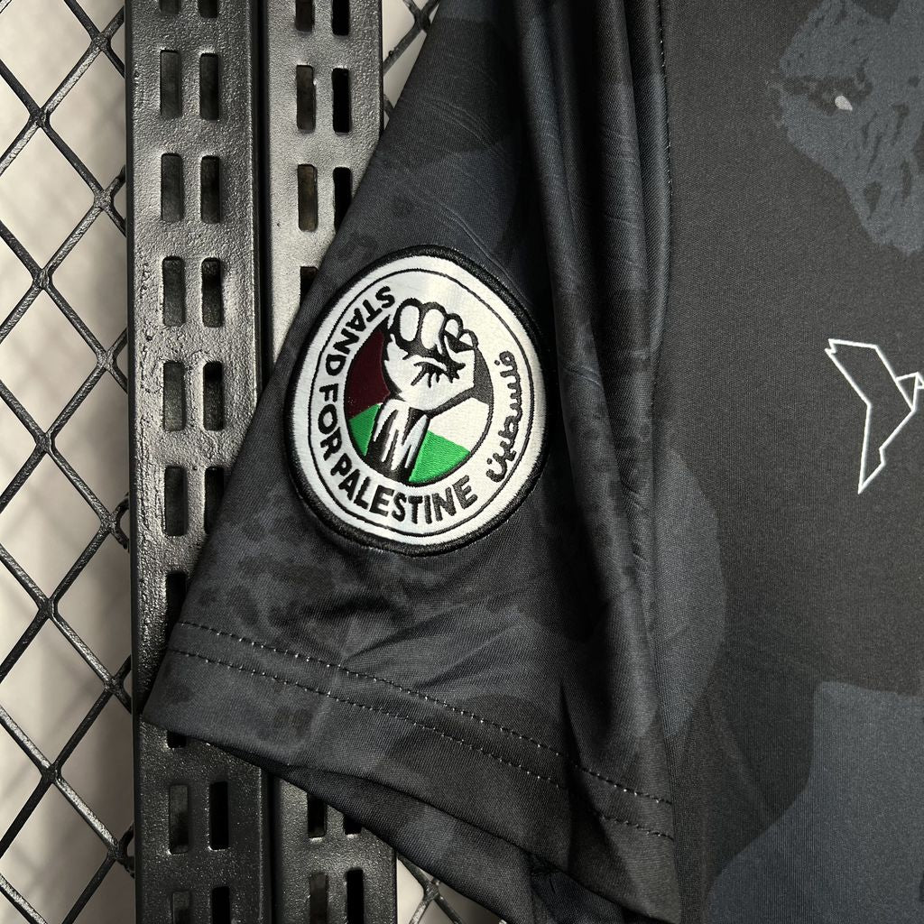 24/25 Maillot Adulte PALESTINE EDITION SPÉCIAL Noir - Maillot du Monde