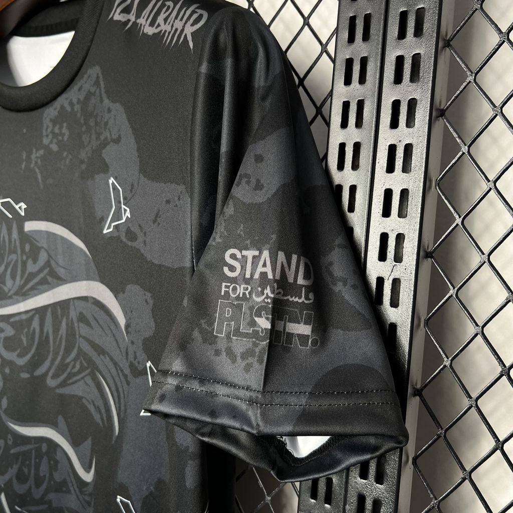 24/25 Maillot Adulte PALESTINE EDITION SPÉCIAL Noir - Maillot du Monde