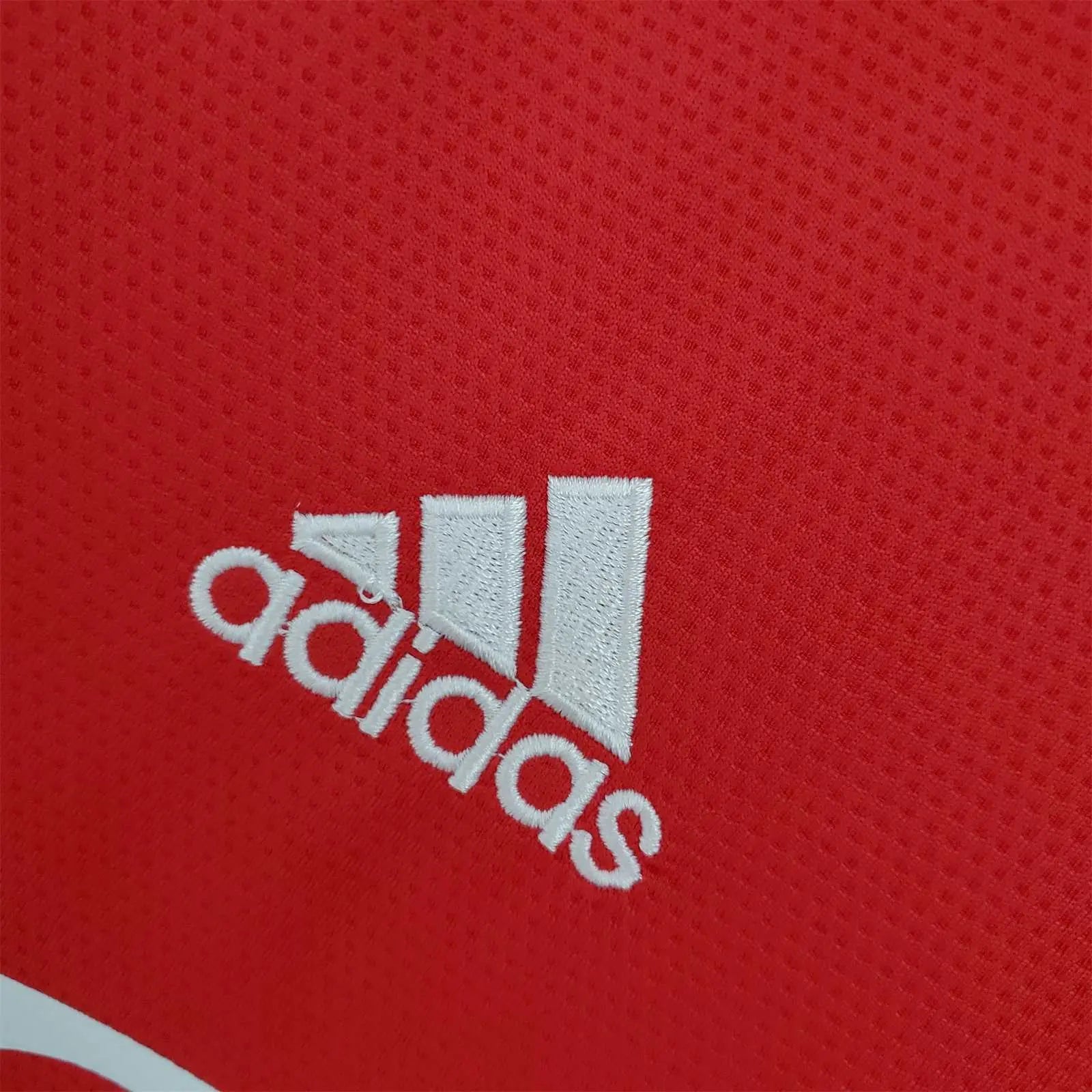 MAILLOT MANCHESTER UNITED DOMICILE 2021/2022 VERSION MANCHES LONGUES - Maillot du Monde