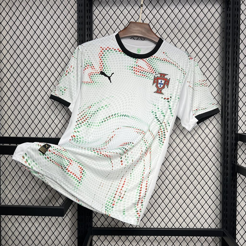 25/26 Maillot du PORTUGAL Blanc/Rouge/Vert - Maillot du Monde