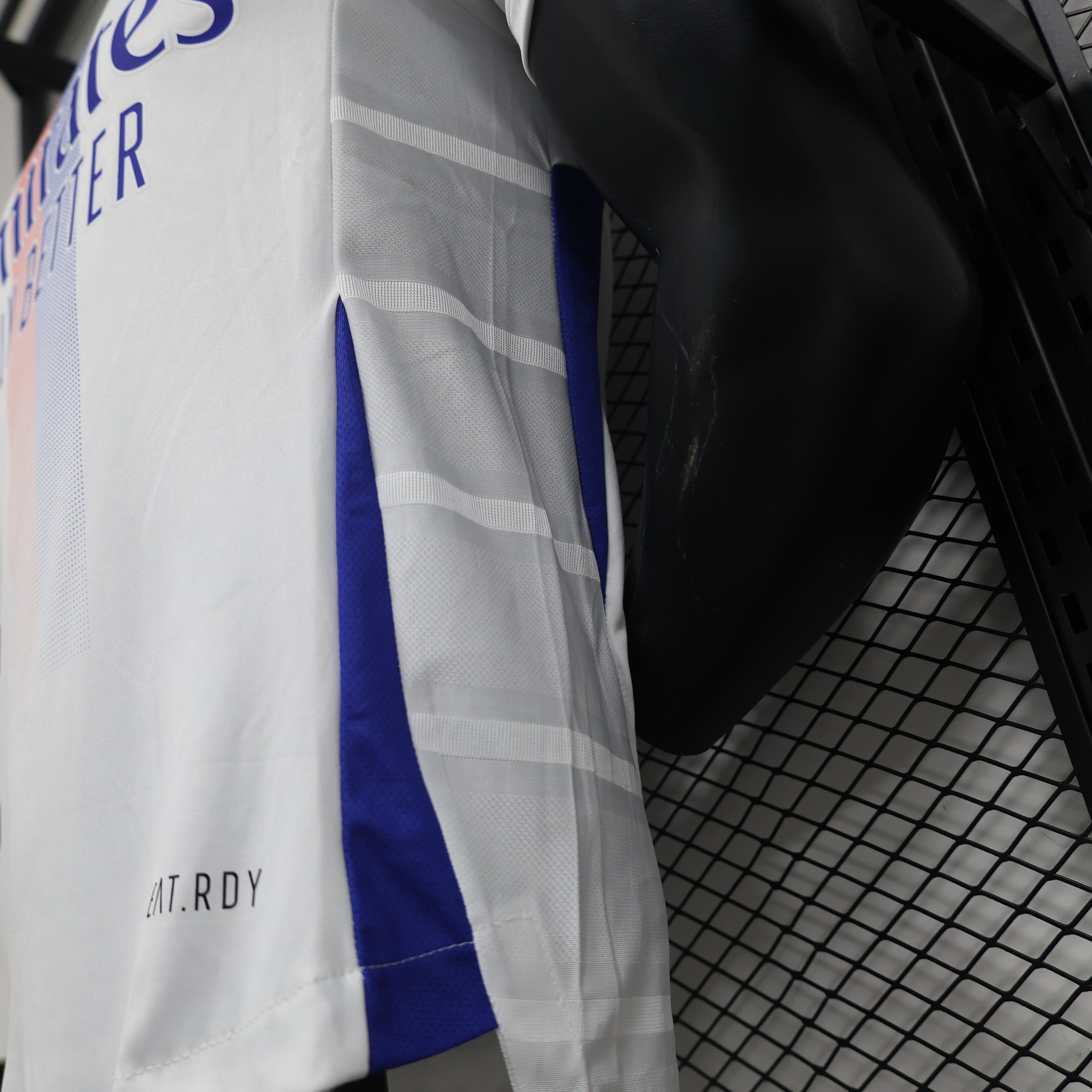 MAILLOT OLYMPIQUE LYONNAIS DOMICILE 2024/2025 - Maillot du Monde