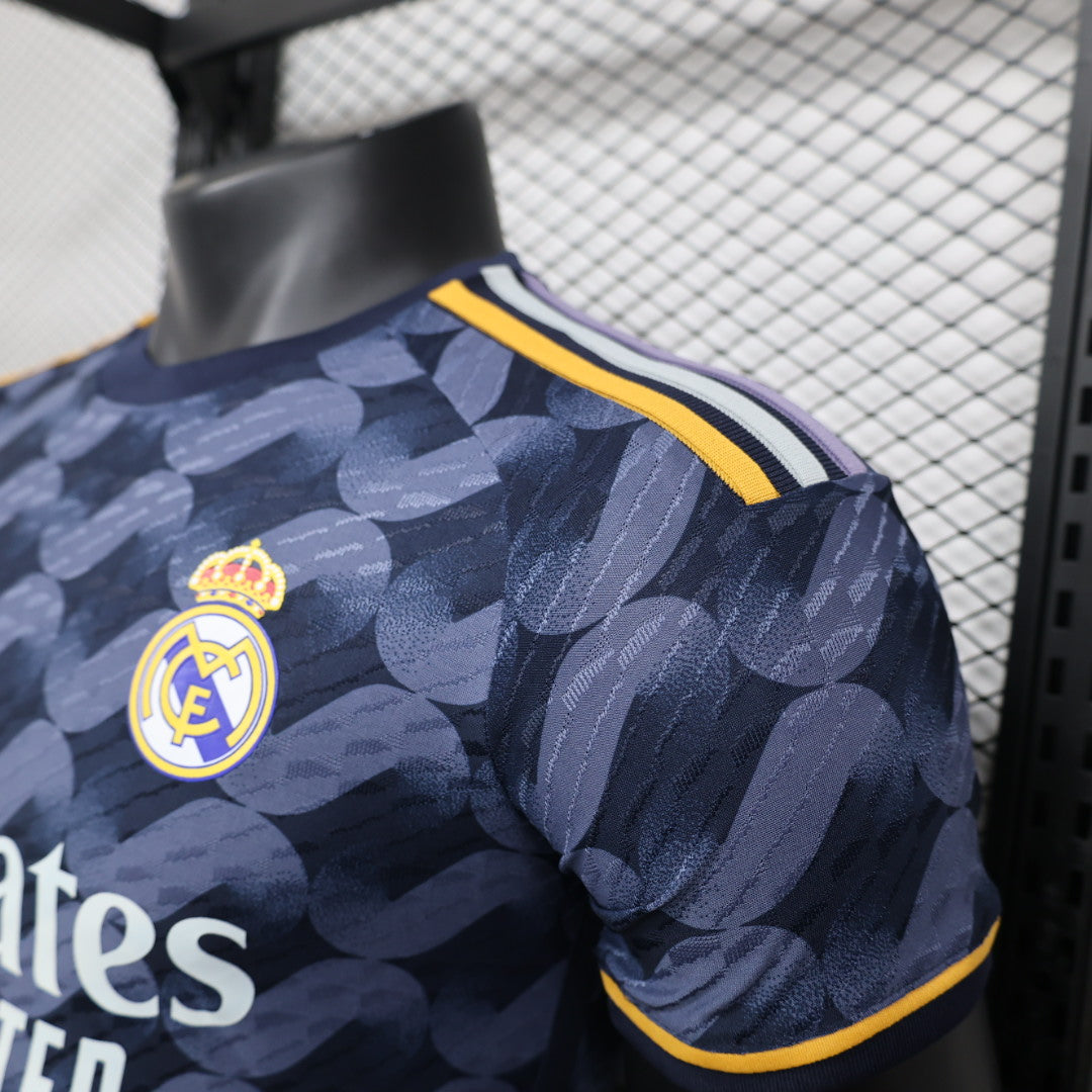 MAILLOT REAL MADRID EXTERIEUR 2023/2024 - Maillot du Monde