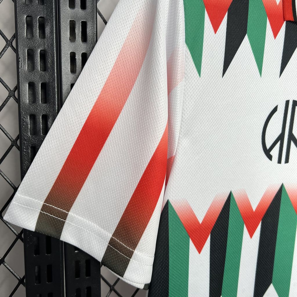 24/25 Maillot Adulte RÉTRO PALESTINE Blanc - Maillot du Monde