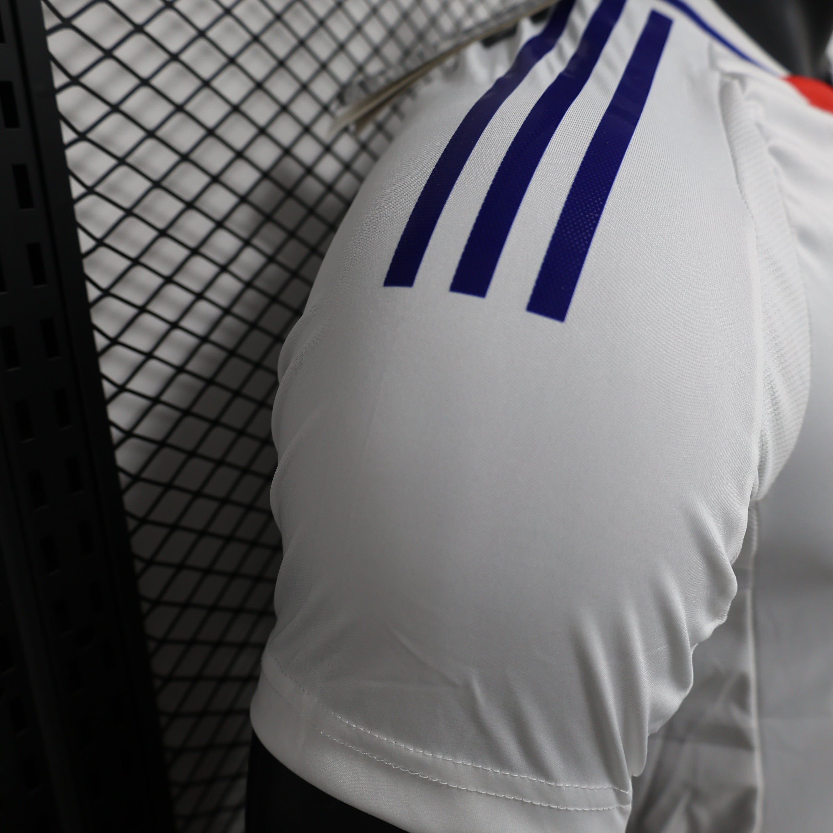 MAILLOT OLYMPIQUE LYONNAIS DOMICILE 2024/2025 - Maillot du Monde